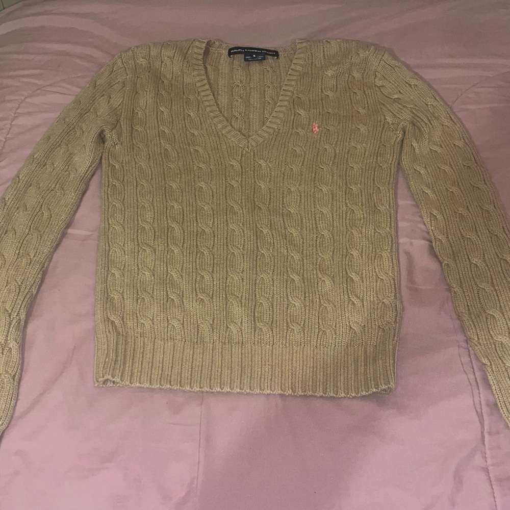 Ralph Lauren caramel brown v neck cable knit sweater 🤎